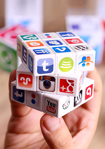 Social Media - SEO India Higherup